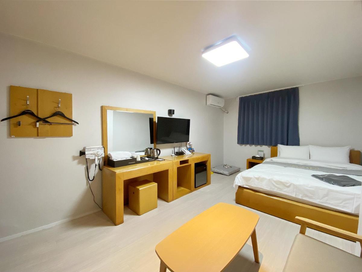 Suanbo Hot Spring Healing Hotel Chungju Eksteriør bilde