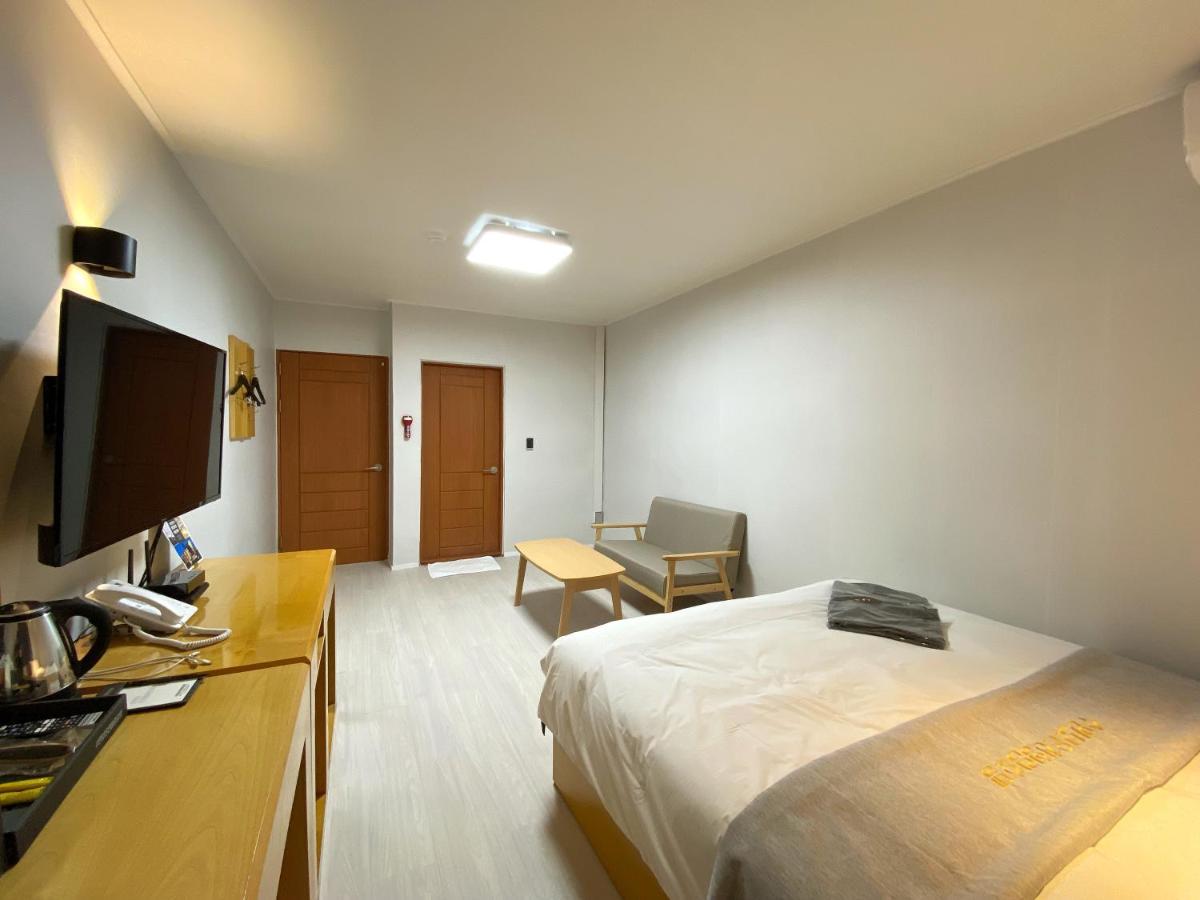Suanbo Hot Spring Healing Hotel Chungju Eksteriør bilde