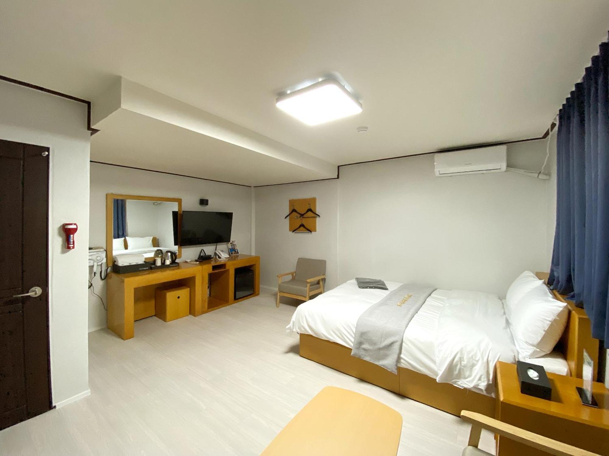 Suanbo Hot Spring Healing Hotel Chungju Eksteriør bilde